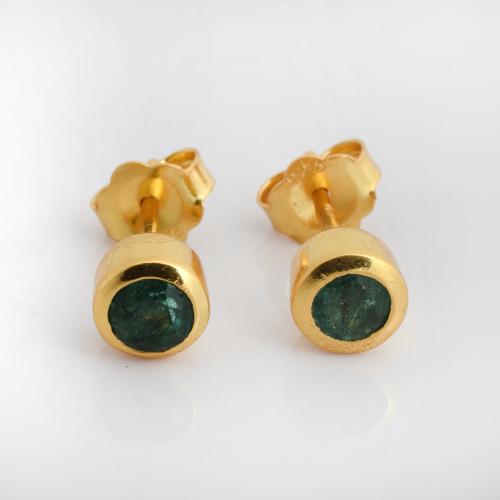 Emerald Stud Earrings Gold Plated 925 Silver – Round Lab Emerald Solitaire Bezel Studs